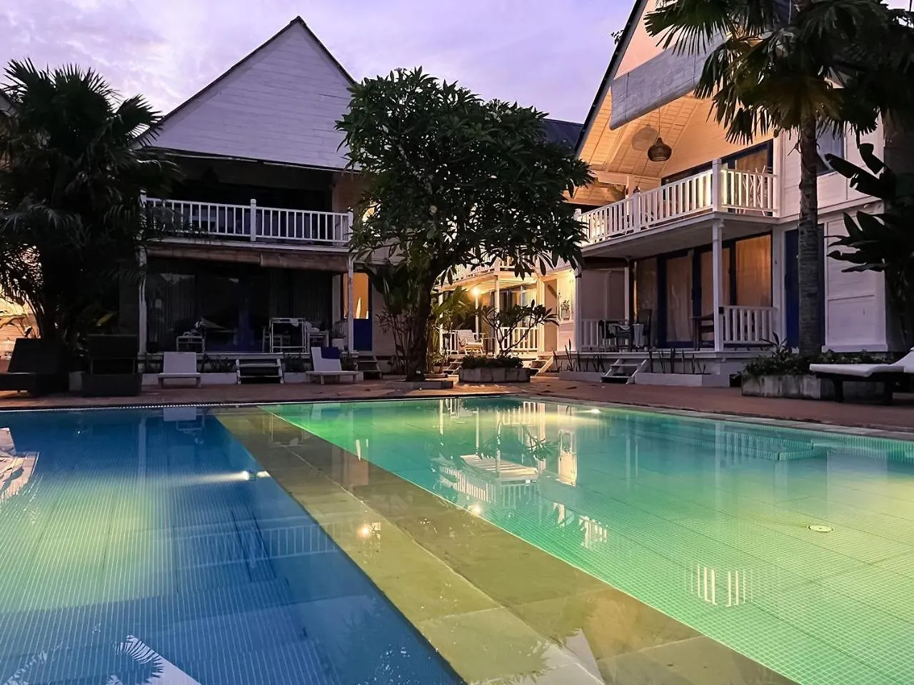 Kenzo Hut3 Mesari Aparthotel Seminyak  Seminyak (Bali)